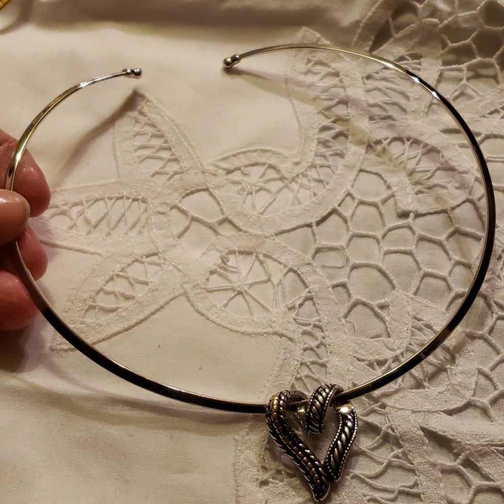 Pendant - Picture 3 of 3